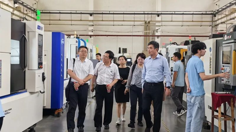 传送带规格选型：关键因素与误区解析